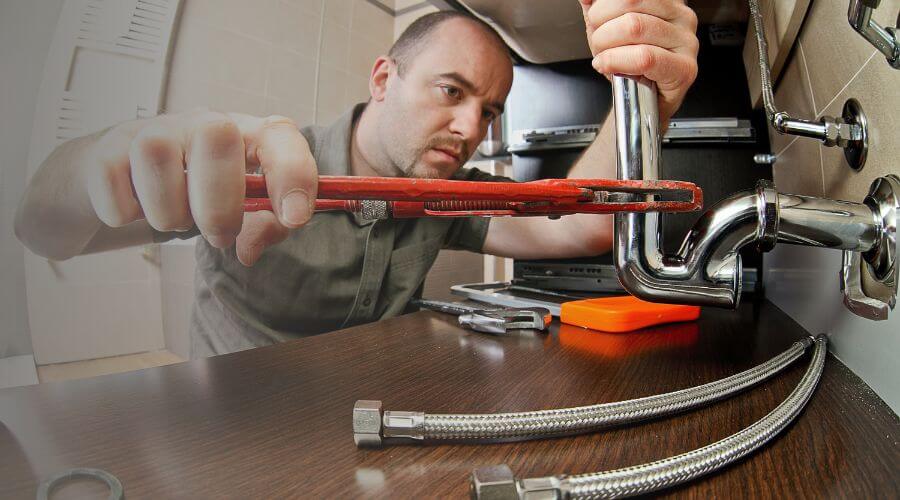 Local expert plumbing services in Des Arc, MO